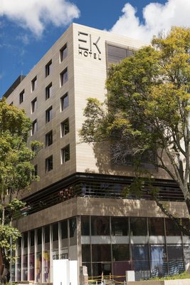 EK 酒店 - 璞富騰酒店集團