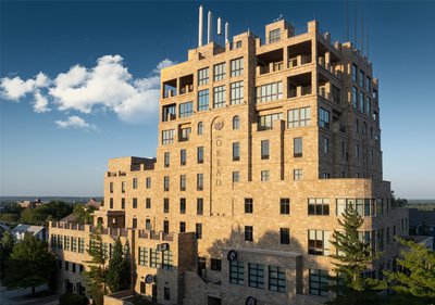 羅倫斯歐里亞德酒店 - 希爾頓啟繽精選酒店