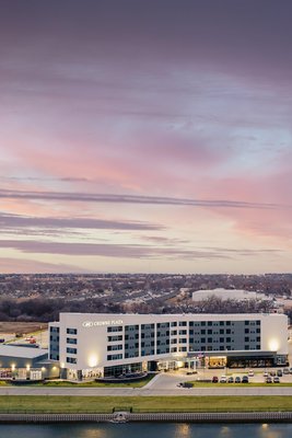 Crowne Plaza Kearney