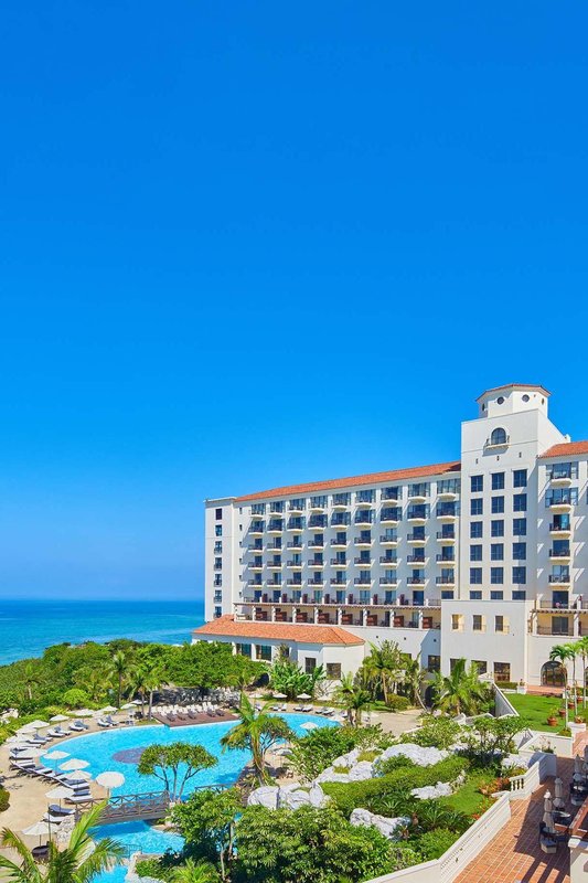 Hotel Nikko Alivila/Yomitan Resort Okinawa