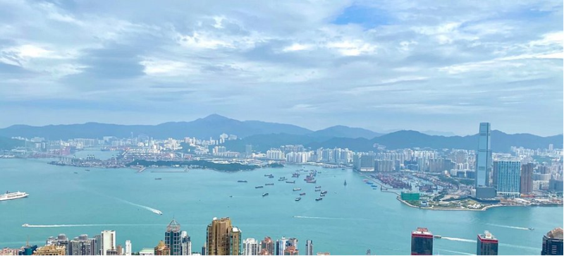 Comprehensive Hong Kong Travel Guide with Top Attractions, Itinerary and Hotel Picked