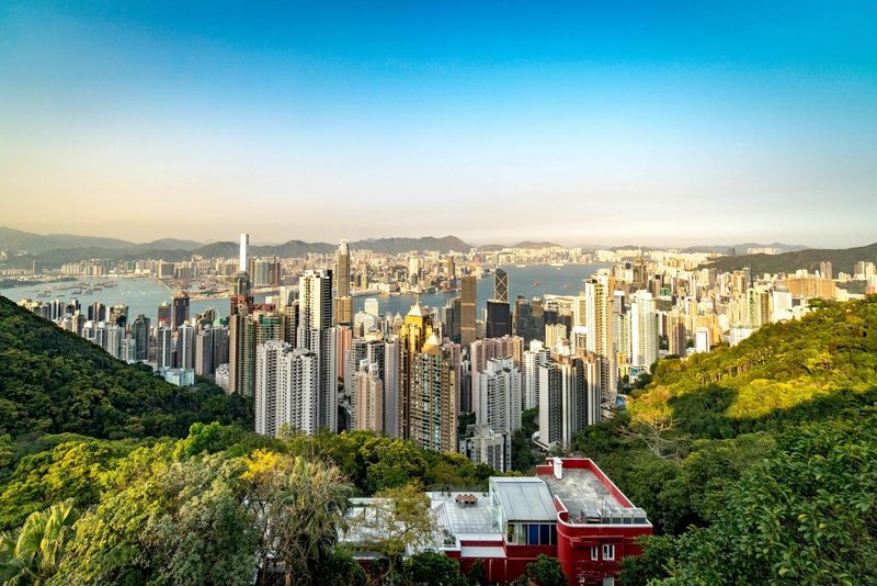 Must-See in Hong Kong: Victoria Peak – The Iconic HK Skyline View You Can't Miss