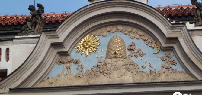 celakovice landmark hotels background