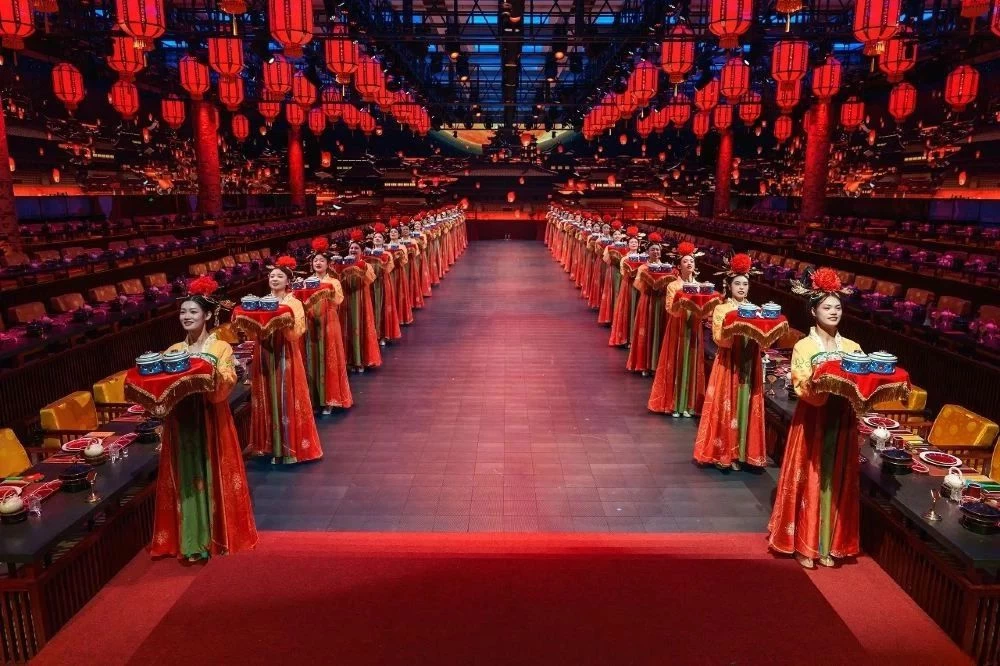 Beijing Royal Banquet - Noble Court Dining Show - Immersive Experience - Traditional Chinese Ethnic Dance and Music